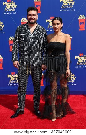 LOS ANGELES - JUN 15:  Frankie Delgado, Jen Delgado at the 2019 MTV Movie & TV Awards at the Barker Hanger on June 15, 2019 in Santa Monica, CA