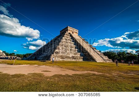 Chichen Itza, Mexico - November 15, 2010. Archaelogical Area Of Famous Mexican Mayan Pyramid Chichen