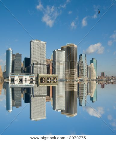 Panaorama z Manhattanu s létající vrtulník