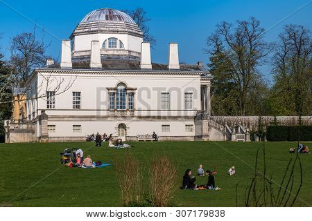 London, Uk - Mar 31, 2019 : By The Side Of Chiswick House On West London, Uk. Chiswick House Is A Ma
