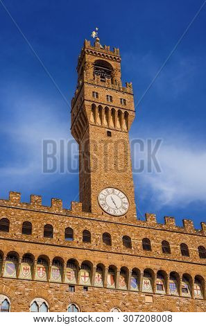 Palazzo Vecchio (old Palace), The Beautiful Florence Town Hall Erected In The 14th Century And  Desi