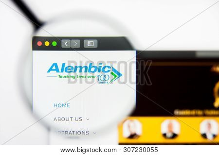 New York, New York State, Usa - 19 June 2019: Illustrative Editorial Of Alembic Pharmaceuticals Webs
