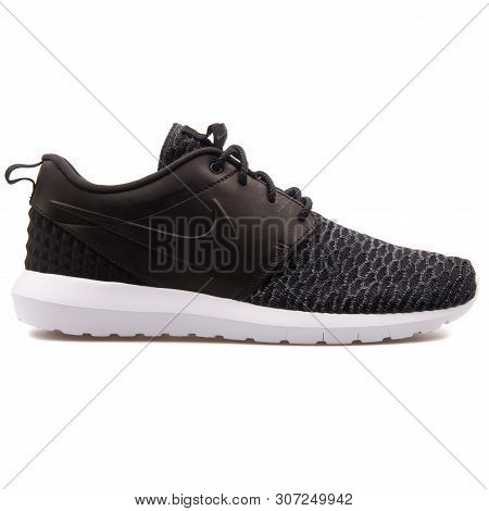 nike roshe nm flyknit 2017