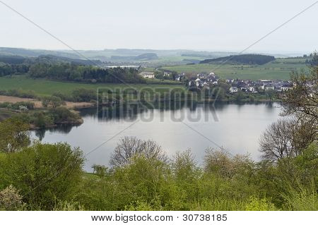 ทัศนียภาพ Vulkan Eifel