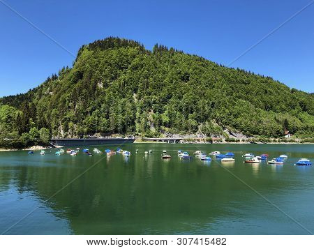 Hill Gugelberg Above Alpine Lake Wagitalersee Or Waegitalersee, Innerthal - Canton Of Schwyz, Switze