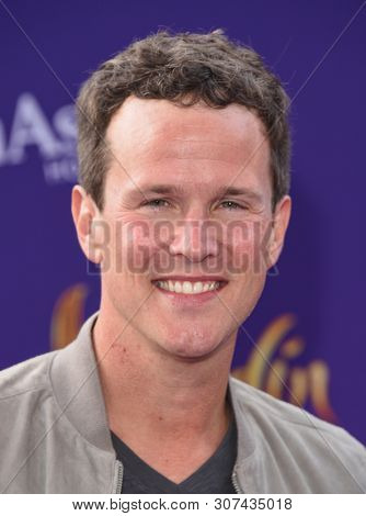 LOS ANGELES - MAY 21:  Scott Weinger arrives for the 'Aladdin' World Premiere on May 21, 2019 in Hollywood, CA