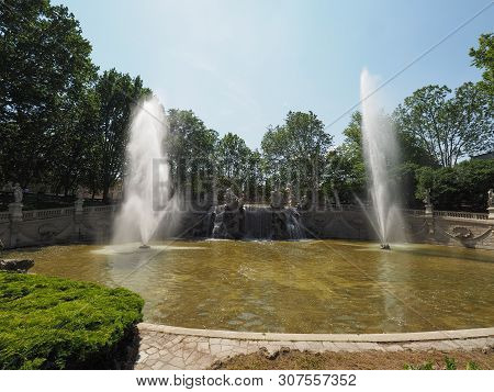 Fontana Dei Mesi In Turin