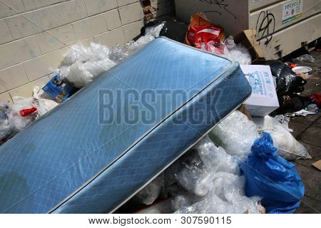 6/20/2019 Los Angeles, California: Homeless Tent Camps and Homeless People in Los Angeles California. Approximately 60,000 persons may be found homeless on any given night in LA. Editorial Use only. 