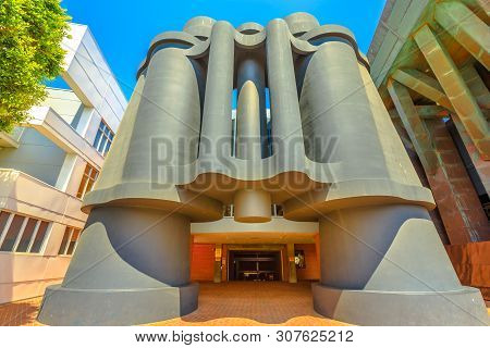 Los Angeles, California, United States - August 21, 2018: Front View Of Binocular Building Part Of G