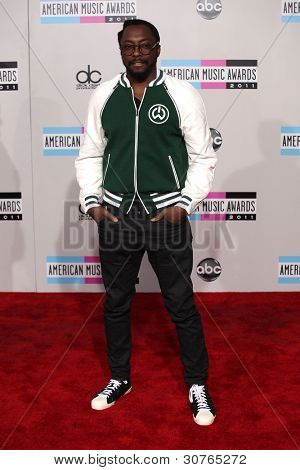 LOS ANGELES - NOV 20: Én akarat megérkezik az American Music Awards 2011 November 20, 2011-ben 