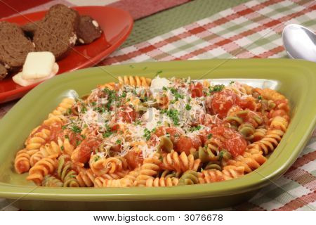 Tomat Sauce Pasta