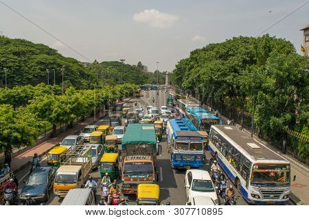 Bangalore, Karnataka India-june 04 2019 : Aerial View Of Five Lane Highway Road With Waiting Vehicle