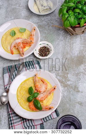 Large Untreated Shrimp With Polenta