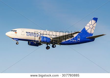 Moscow, Russia - June 20, 2019: Aircraft Boeing 737-524 Ew-253pa Of Belavia Airline Landing At Domod