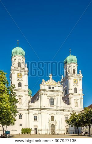 View At The Saint Stephen's Cathedral In Passau - Germanay