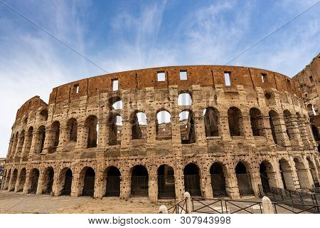 Colosseo Of Rome, Amphitheatrum Flavium 72 A.d. Ancient Coliseum Or Colosseum. Unesco World Heritage