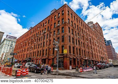 Brooklyn, New York, Usa - September 13, 2019: Brooklyn Historical Society Dumbo New York City
