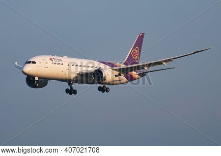 Vienna, Austria - May 13, 2018: Thai Airways Boeing 787-8 Dreamliner Hs-tqd Passenger Plane Arrival 