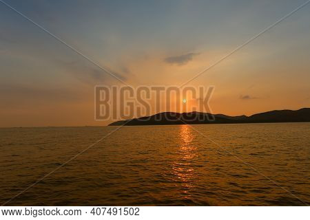 Sunset Sea View In Thailand,chong Samaesarn Is A Popular Tourist Destination.