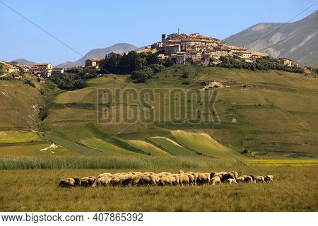 Norcia (pg), Italy - May 25, 2015: Castelluccio Di Norcia Village, Highland Of Castelluccio Di Norci