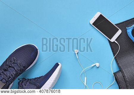 Concept Healthy Lifestyle Outfit, Sport And Diet. Top View, Text Space. Athlete\\\'s Set. Flat Lay C