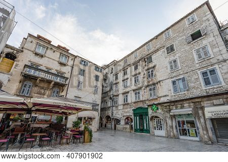 Split, Croatia - Aug 15 2020: Old Stone Facade At Empty Peoples Square Pjaca In The Morning