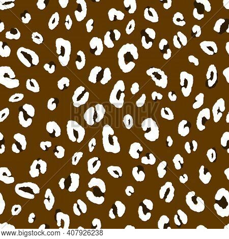 Abstract Modern Leopard Seamless Pattern. Animals Trendy Background. Brown And White Decorative Vect