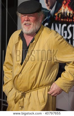 LOS ANGELES, CA - 7. ledna: Nick Nolte přijíždí na premiéře Gangster Squad v Grauman Chine