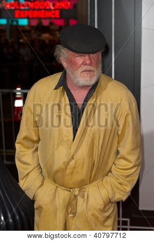 LOS ANGELES, CA - 7. ledna: Nick Nolte přijíždí na premiéře Gangster Squad v Grauman Chine