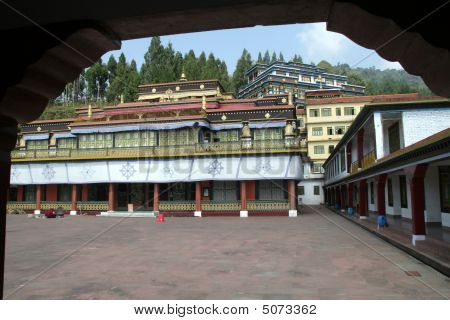 Buddhistisk kloster