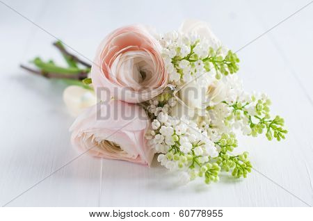 Delicate Festive Wedding Bouquet