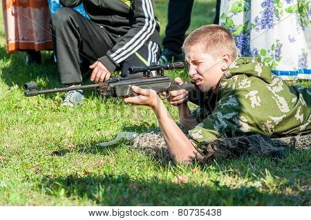 Young man took aim with air gun