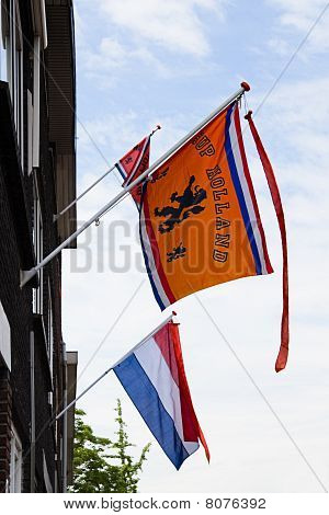 Unterstützung des niederländischen Soccerteam in den Niederlanden