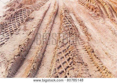 Tyre Tracks