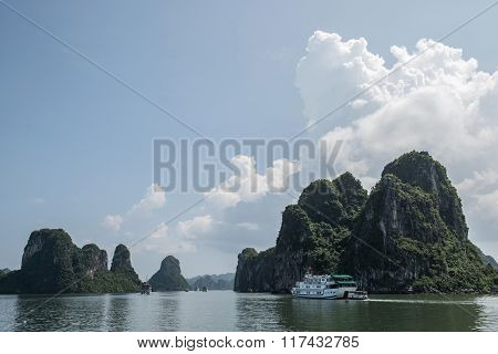 Ha Long Bay Mountains