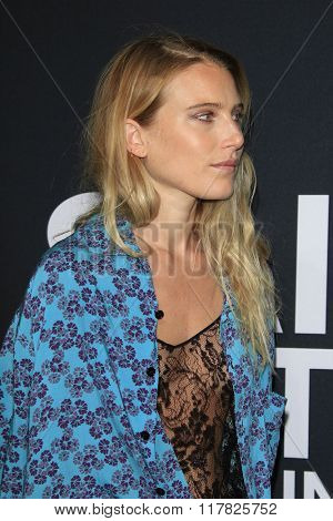 LOS ANGELES - FEB 10: Dree Hemingway arriving at the Saint Laurent fashion show at the Hollywood Palladium on February 10, 2016 in Los Angeles, California
