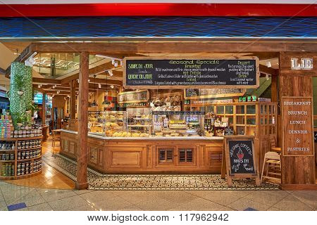 DUBAI, UAE - SEPTEMBER 08, 2015: restaurant in Dubai Airport. There are a lot of restaurants, bars, cafes and shops in Dubai International Airport. Almost all of them are open twenty-four hours.
