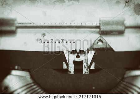 Typewriter with the phrase Typewriter with the phrase 3... 2.... 1....