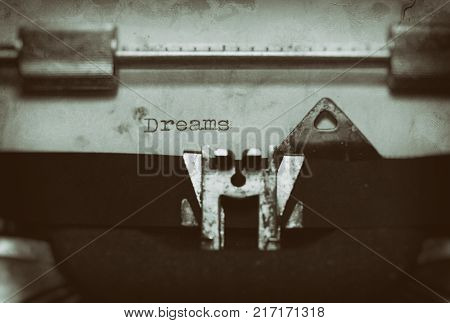 Typewriter with a the phrase in Dreams