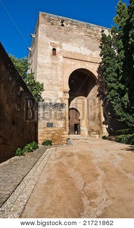 Portão da Justiça, o Alhambra