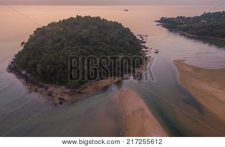 stunning sunset at Kala island. Layan beach and Bangtoa beach is the same beach the left side is Bangtoa beach the right side is Layan beach in the end of Layan beach has Kala island