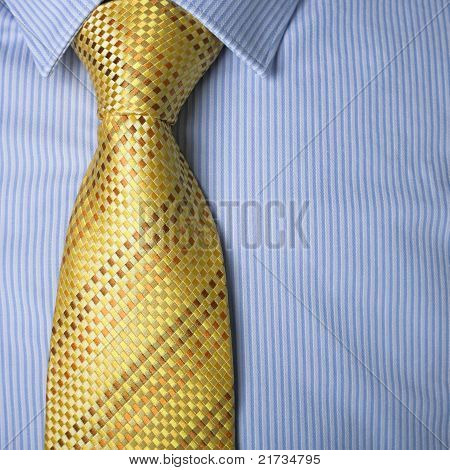 ธุรกิจเครื่องแต่งกาย - เสื้อ & เสมอ