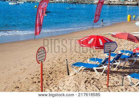 CASCAIS PORTUGAL - SEPTEMBER 24 . 2017 . View of a beach in the touristic village