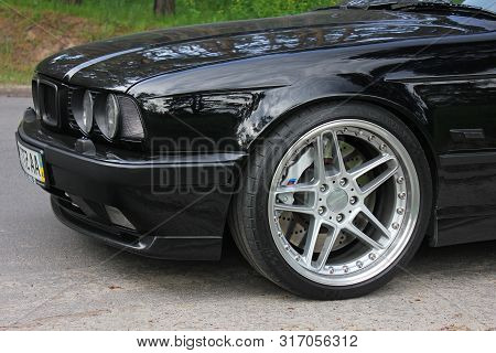 Kiev, Ukraine. May 17, 2014. Bmw M5 (e34). On The Bmw Wheels Schnitzer. Car Tires. Car Wheel Close-u