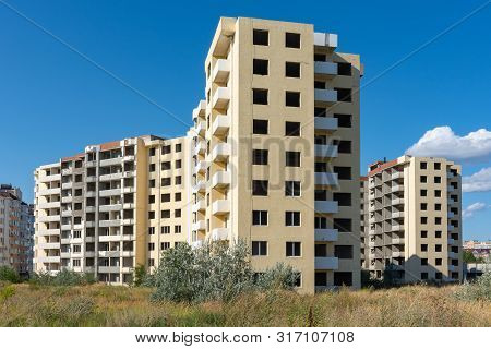 Abandoned Construction Due To Bankruptcy Of The Developer
