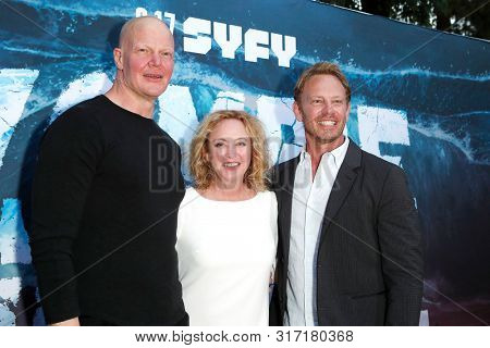 LOS ANGELES - AUG 12: Derek Mears, Virginia Madsen,Ian Ziering at the Premiere Of SyFy's 
