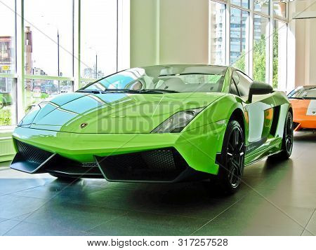 17 February 2011 Ukraine, Kiev. Lamborghini Gallardo Lp 570-4 Superleggera And Gallardo Lp550-2 Vale