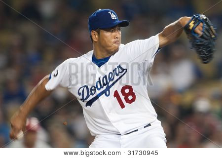 LOS ANGELES - AUG 8: Los Angeles Dodgers P Hiroki Kuroda #18 pladser i løbet af MLB spillet på Aug 8 20