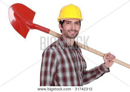 Handwerker halten eine Schaufel