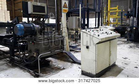 Control Board For Chain And Roler Conveyor Systems For Transfer Product To Storage In Factory